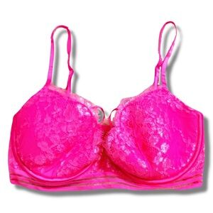 Victoria’s Secret Very Sexy Lined Balconette 32D | Barbiecore Coquette Lace Bra